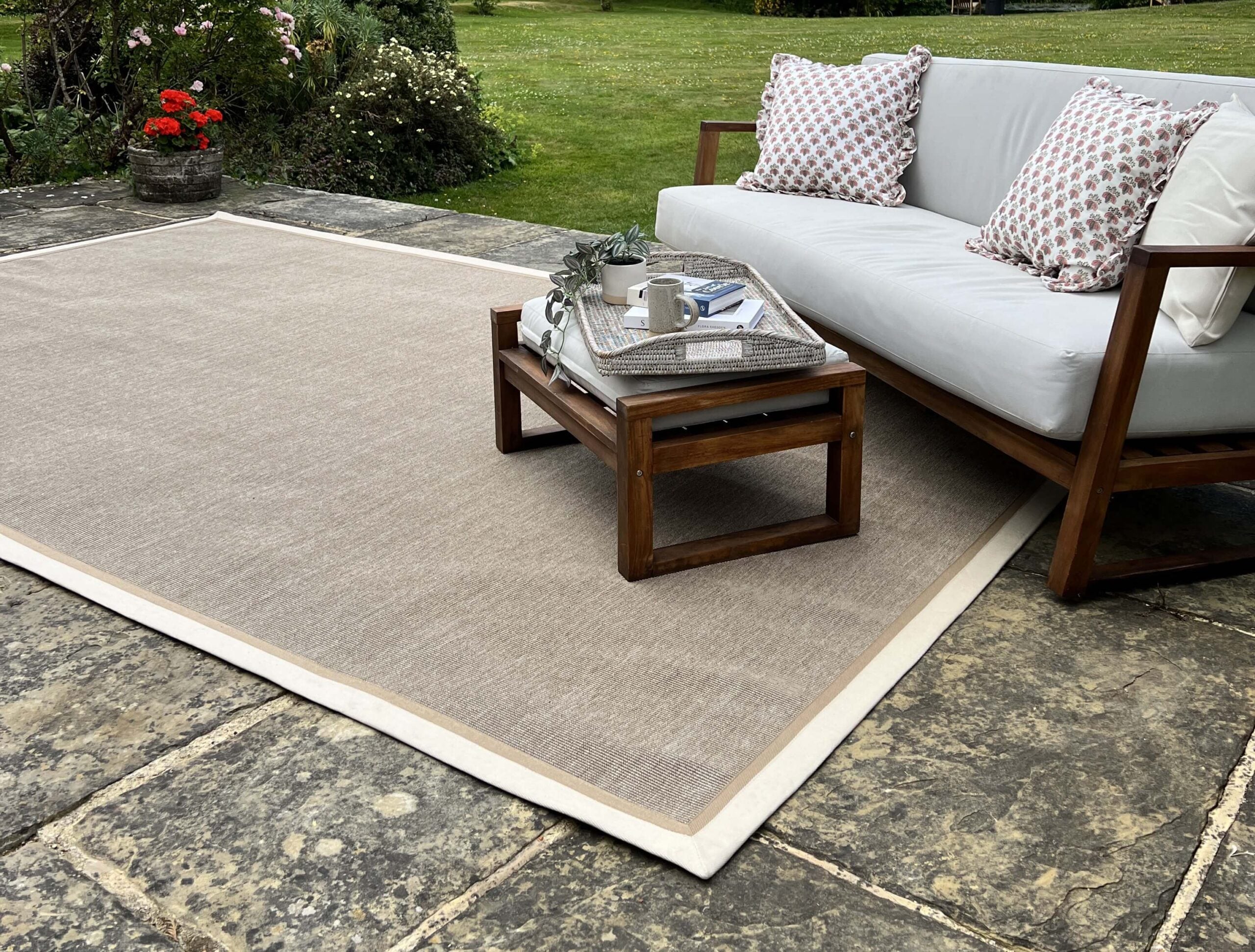 Luxury Handcrafted Rugs UK | - Riviera Home UK