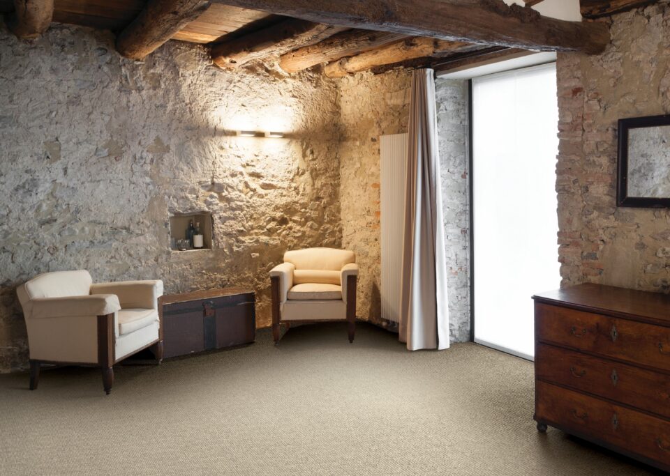 'Rustic' room set showing Riviera Home's Rustic Croft carpet in Old Pine